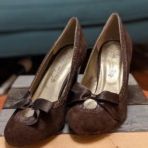 Brown Suede heels